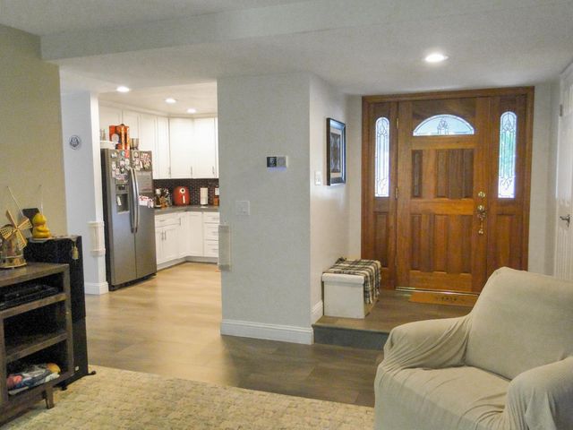 5008 Deerpark Cir, Fair Oaks, CA 95628