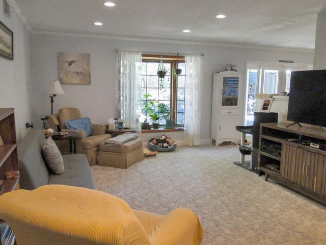 5008 Deerpark Cir, Fair Oaks, CA 95628