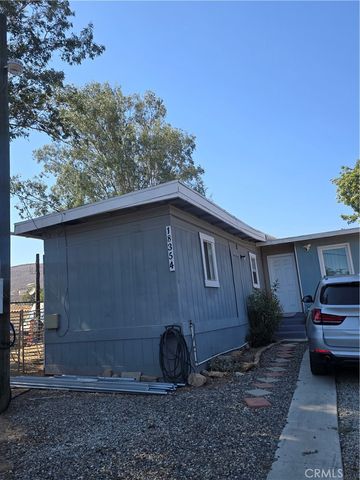 18354 Walnut Avenue, Lake Elsinore, CA 92532