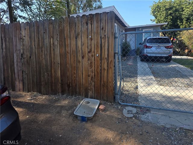 18354 Walnut Avenue, Lake Elsinore, CA 92532