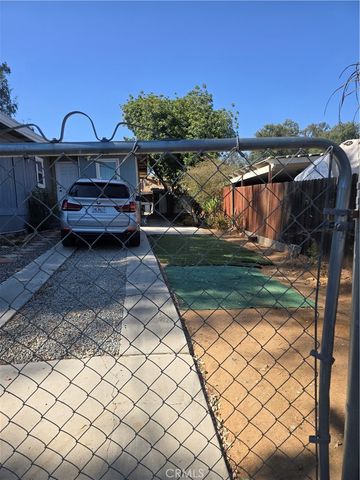 18354 Walnut Avenue, Lake Elsinore, CA 92532