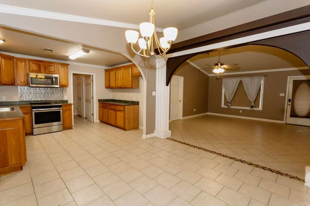 108 Yellowpine Court, Hot Springs, AR 71901