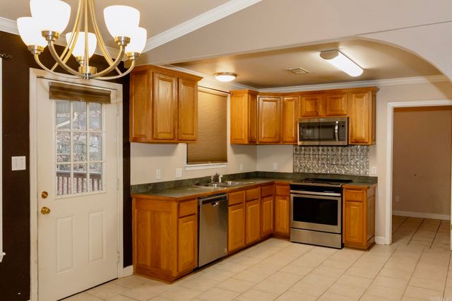 108 Yellowpine Court, Hot Springs, AR 71901