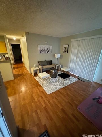 95-510 Wikao Street 106, Honolulu, HI 96789