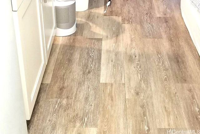 445 Seaside Avenue 1805, Honolulu, HI 96815