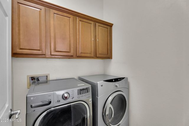 18438 W LAVENDER Lane, Goodyear, AZ 85338