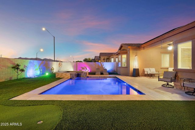 18438 W LAVENDER Lane, Goodyear, AZ 85338