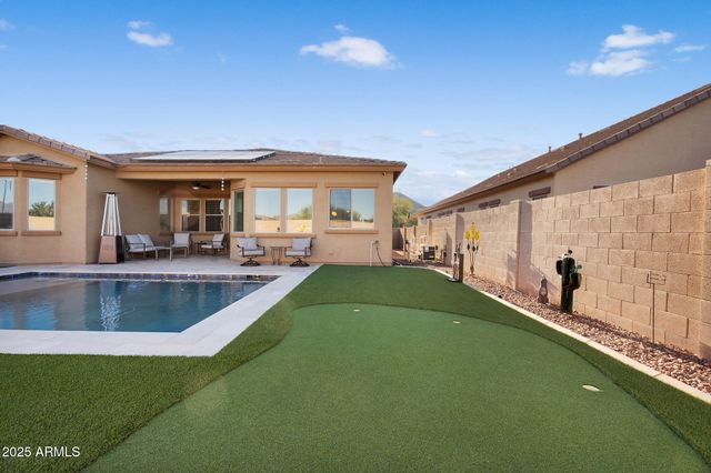 18438 W LAVENDER Lane, Goodyear, AZ 85338