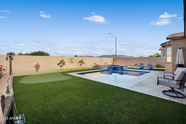 18438 W LAVENDER Lane, Goodyear, AZ 85338