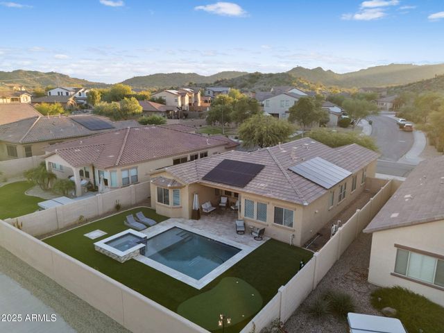 18438 W LAVENDER Lane, Goodyear, AZ 85338