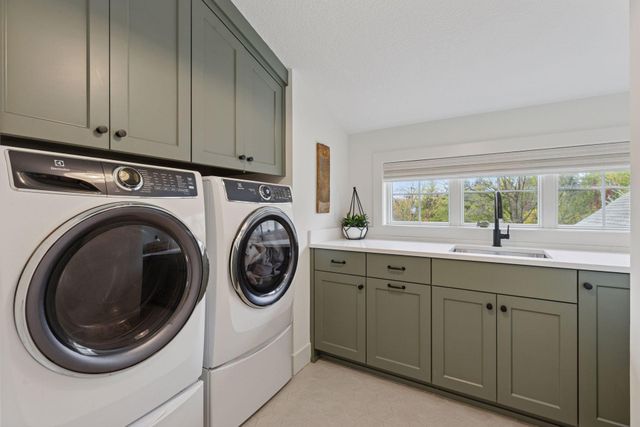 550 Orono Orchards Road S, Orono, MN 55391