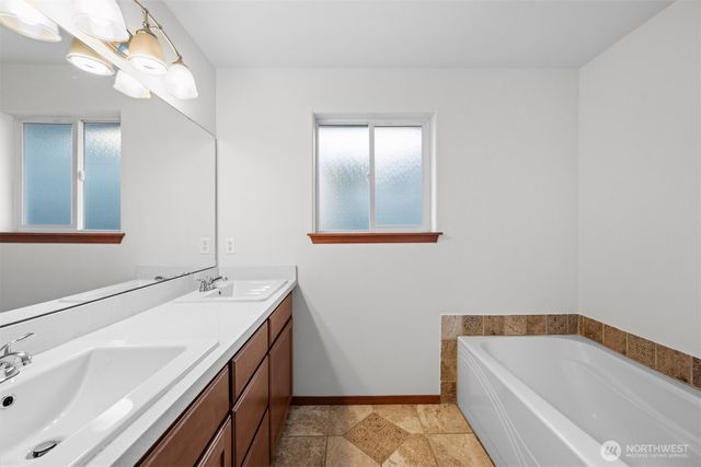 1128 Chestnut Street, Everett, WA 98201