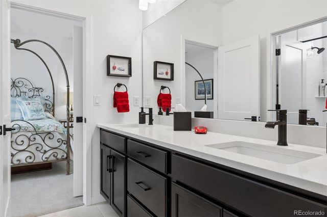 11988 Amplify Circle, Lone Tree, CO 80134