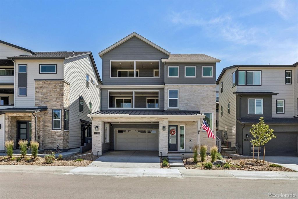 11988 Amplify Circle, Lone Tree, CO 80134