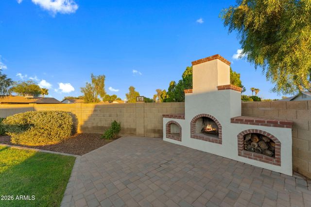 633 N ROOSEVELT Avenue, Chandler, AZ 85226