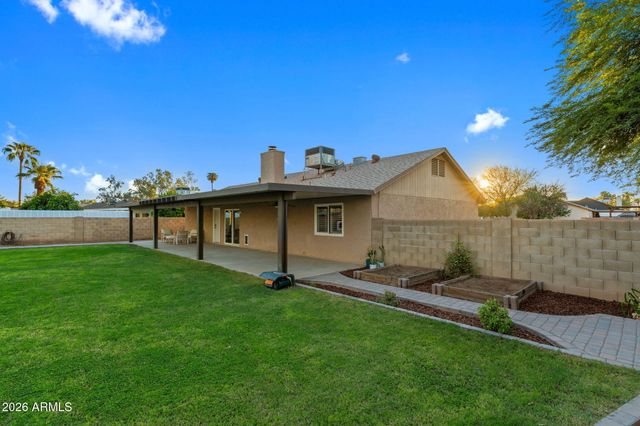 633 N ROOSEVELT Avenue, Chandler, AZ 85226