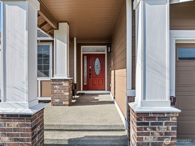 16822 134th Avenue Ct E, Puyallup, WA 98374