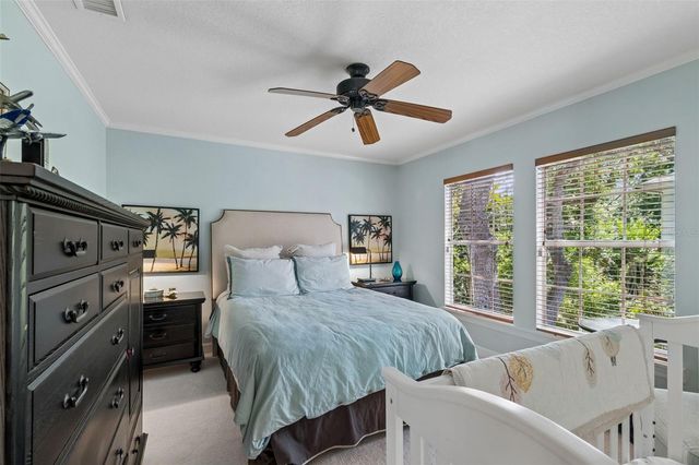 2941 W BAYSHORE COURT, Tampa, FL 33611