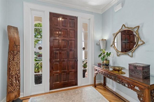 2941 W BAYSHORE COURT, Tampa, FL 33611