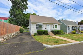 11 Lynde Street, Providence, RI 02908