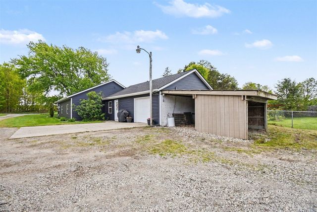 861 132nd Avenue, Wayland, MI 49348