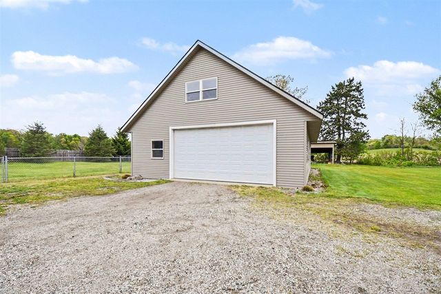861 132nd Avenue, Wayland, MI 49348