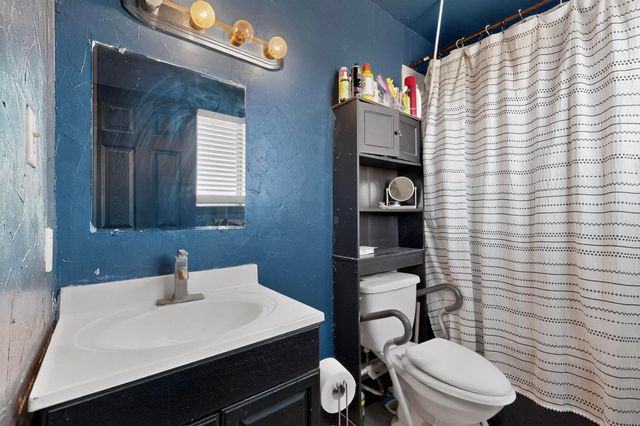 112 E Aragon Road, Belen, NM 87002