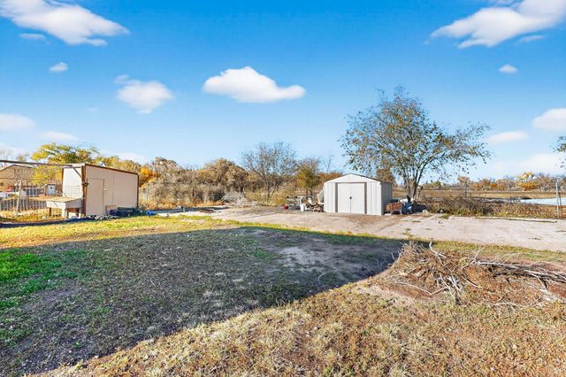 112 E Aragon Road, Belen, NM 87002