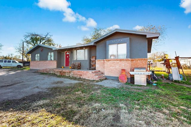 112 E Aragon Road, Belen, NM 87002