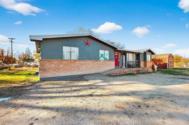 112 E Aragon Road, Belen, NM 87002