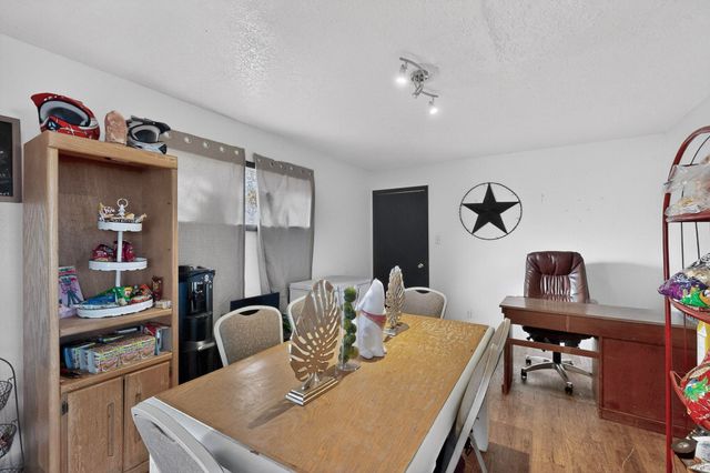 112 E Aragon Road, Belen, NM 87002