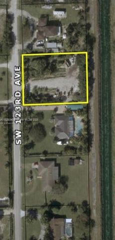 243XX SW 123rd AVE, Homestead, FL 33032