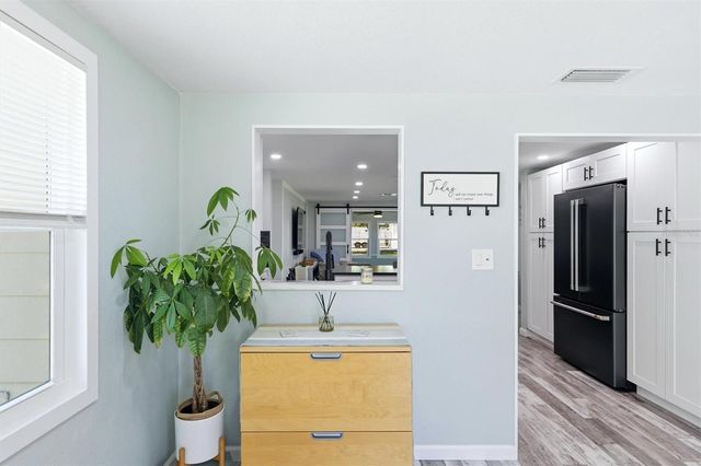 4300 EASTERN PARKWAY, Sarasota, FL 34233