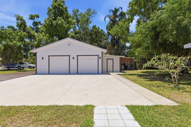 4300 EASTERN PARKWAY, Sarasota, FL 34233