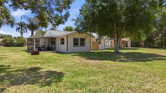 4300 EASTERN PARKWAY, Sarasota, FL 34233