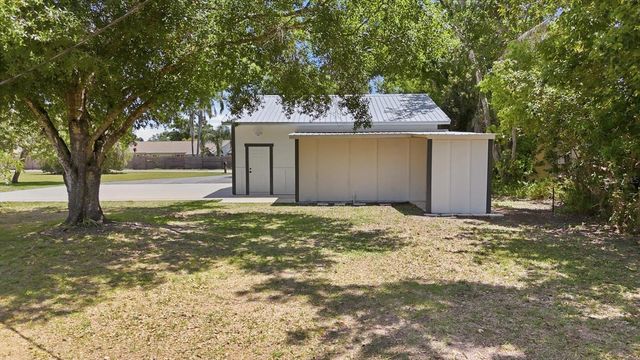 4300 EASTERN PARKWAY, Sarasota, FL 34233