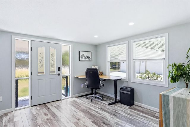4300 EASTERN PARKWAY, Sarasota, FL 34233