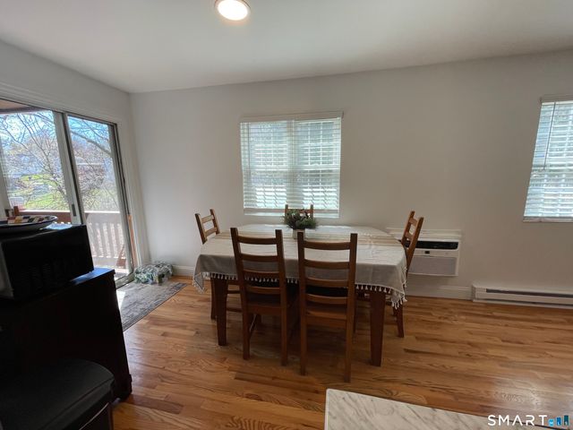 5 Woodside Avenue F65, Danbury, CT 06810