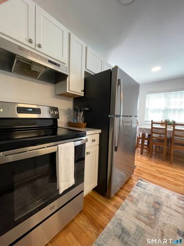 5 Woodside Avenue F65, Danbury, CT 06810