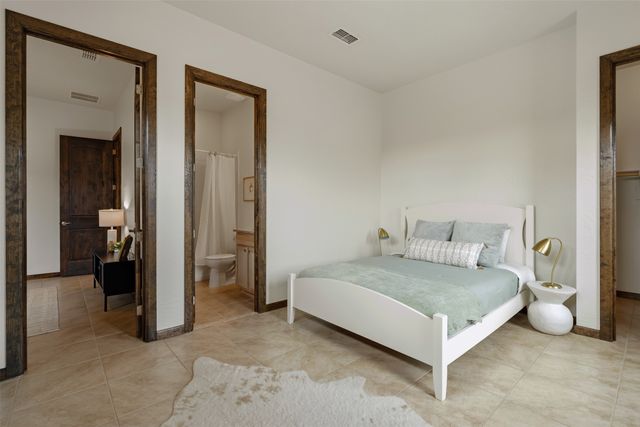 9 Camino Maravilla, Santa Fe, NM 87506