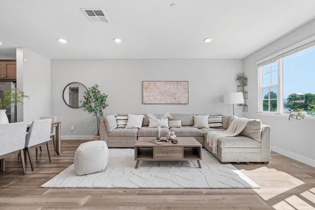 1121 Giannitsa Terrace, Sunnyvale, CA 94089