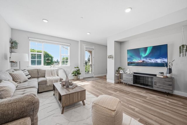 1121 Giannitsa Terrace, Sunnyvale, CA 94089