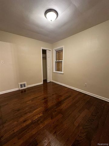 8687 Farmbrook Street, Detroit, MI 48224