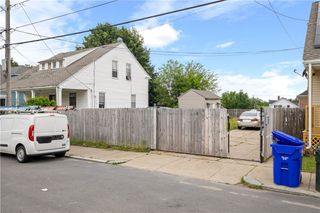 86 Lynch Street, Providence, RI 02908