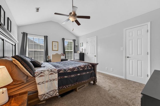 120 Bob White Trl, Oak Grove, KY 42262