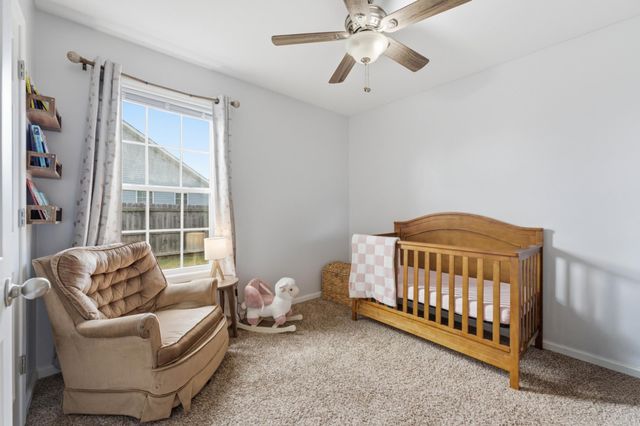 120 Bob White Trl, Oak Grove, KY 42262