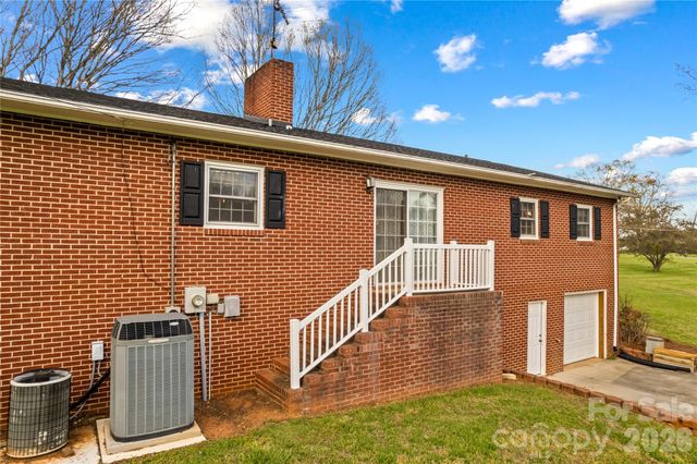 117 Jo Monni Loop, Statesville, NC 28625