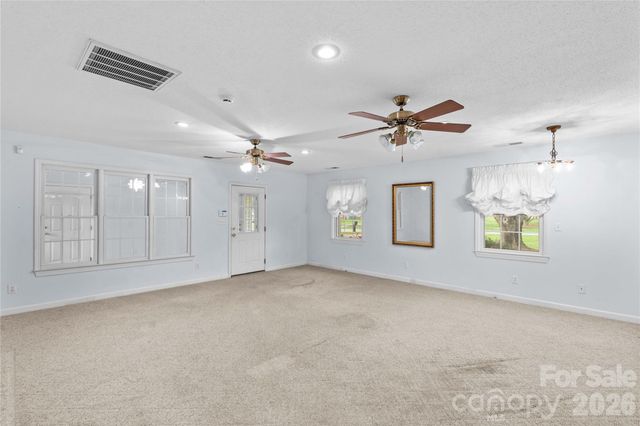 117 Jo Monni Loop, Statesville, NC 28625