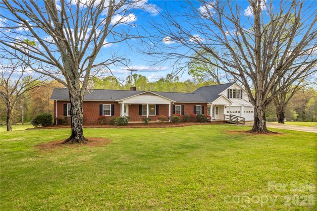 117 Jo Monni Loop, Statesville, NC 28625