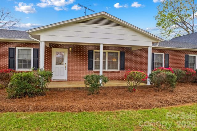 117 Jo Monni Loop, Statesville, NC 28625
